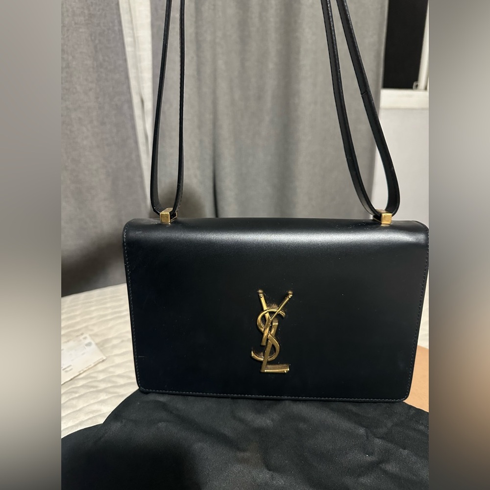 Saint Laurent Boston Lux Bag - Picture 4 of 6